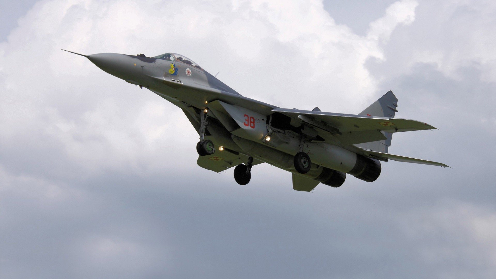 防守为王，哈登用铁血防守宣告，防守不仅是技术更是尊严